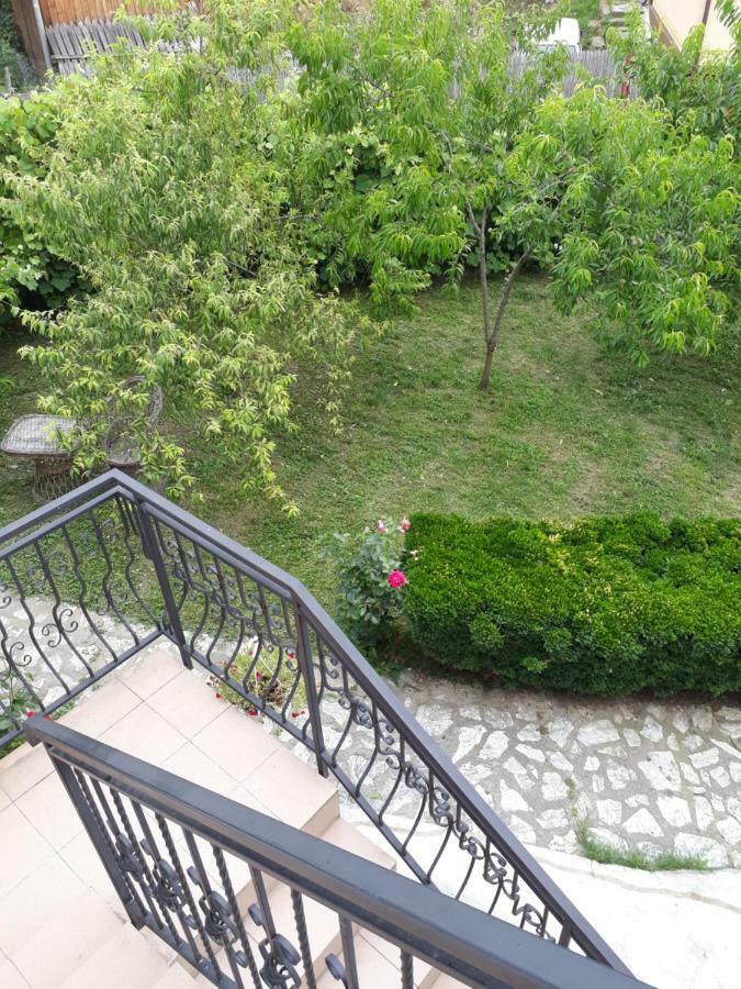 Casa Ade Apartman Călimăneşti Kültér fotó