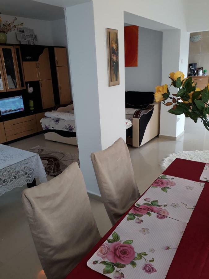 Casa Ade Apartman Călimăneşti Kültér fotó